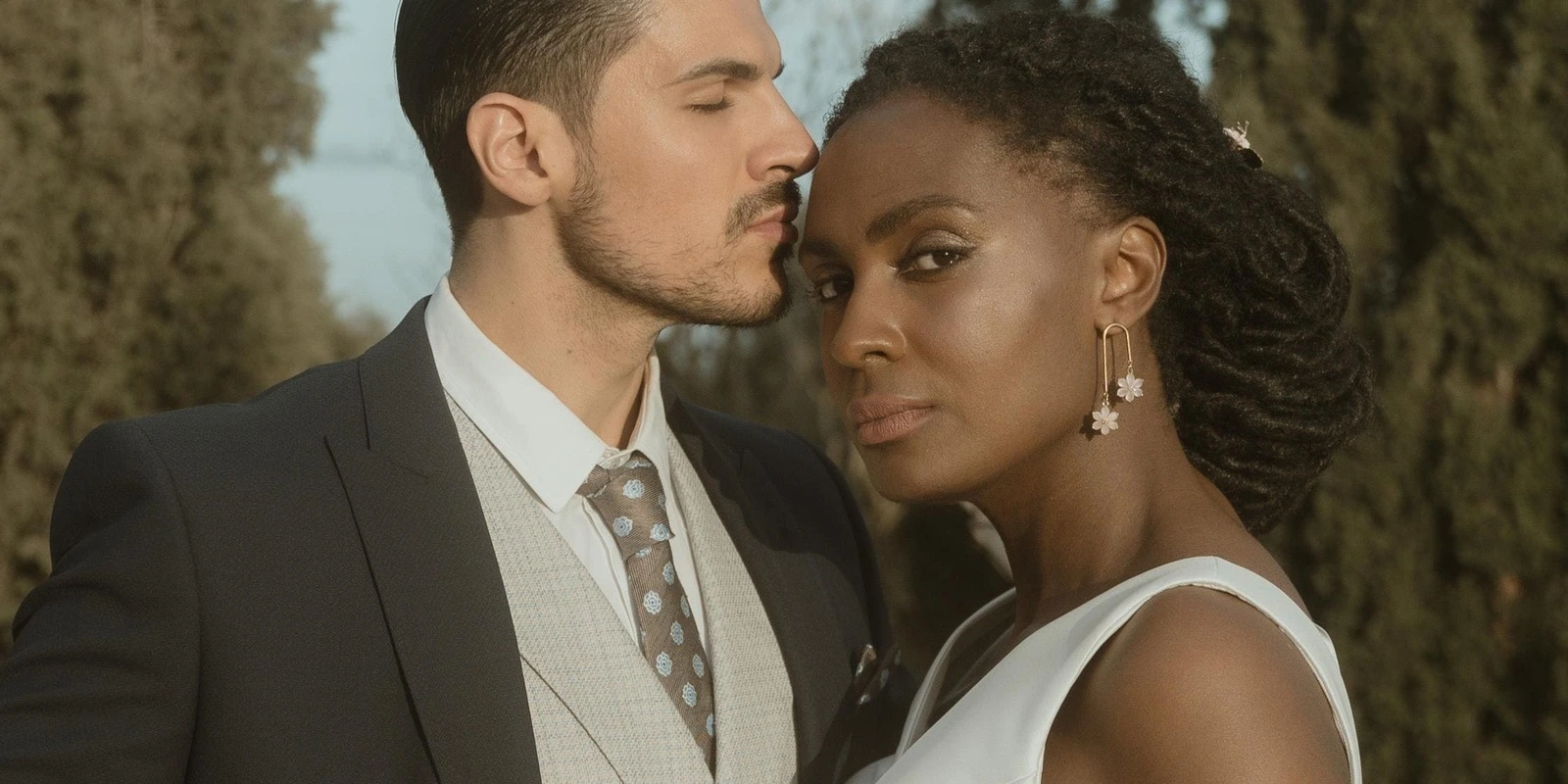 wedding planner mallorca novios al aire libre